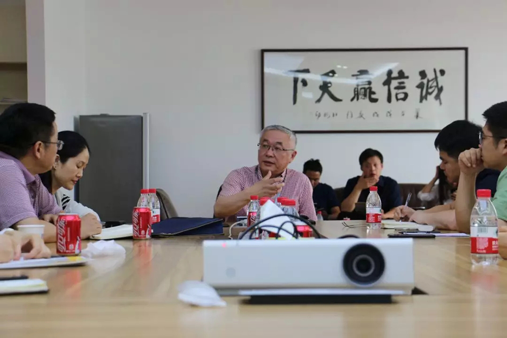 中央廣播電視總臺報(bào)道瑞鐵機(jī)床啦！