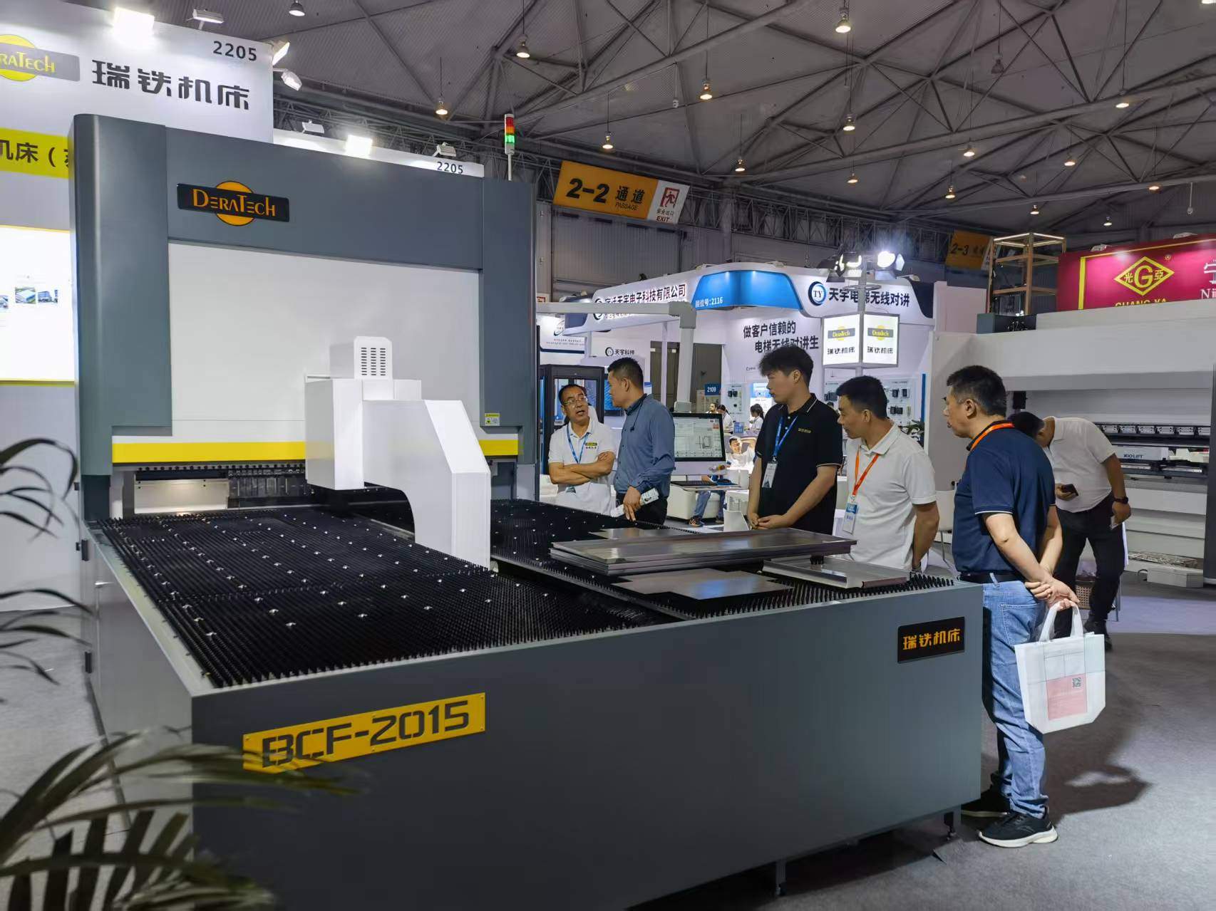 智造賦能，向“新”而行 | 瑞鐵機(jī)床2025成都國際電梯展圓滿收官